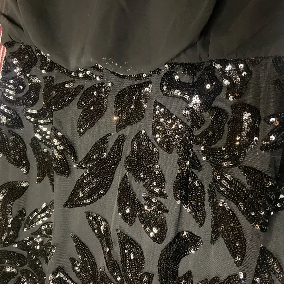 Calvin Klein sleeveless cocktail dress - Picture 7 of 10